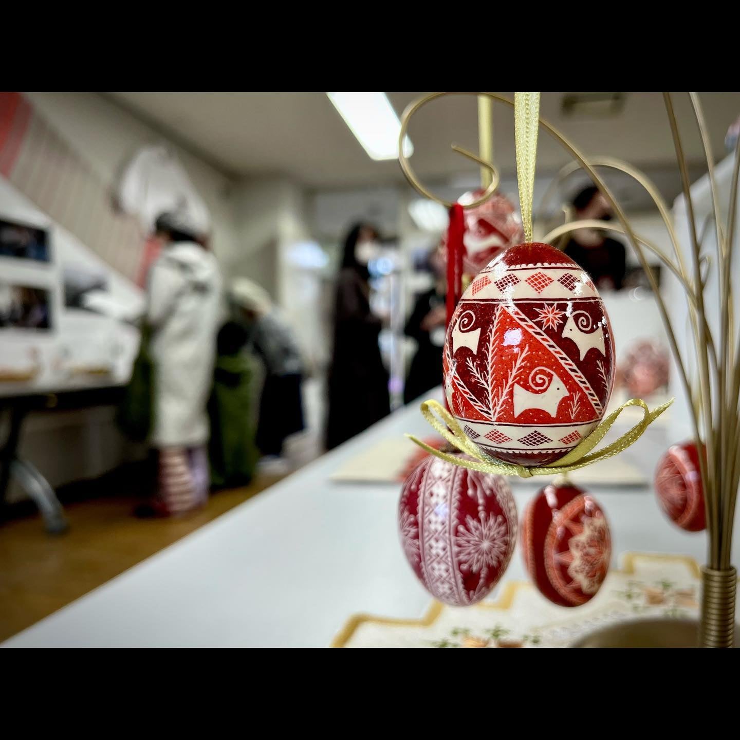 Stand With Ukraine In Japan Al Twitter 3月日に開催されたチャリティーアート展にご来場頂いた皆様 誠にありがとうございました 0名以上の方にご来場いただき ウクライナ人道支援の為の皆様からのご寄付は 552 150円も集まりました プィーサンカの