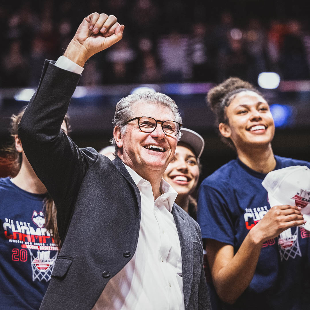 UConnHuskies's tweet photo. Happy Birthday to the absolute GOAT 🐐

#BleedBlue https://t.co/e0Bs2YfO5G