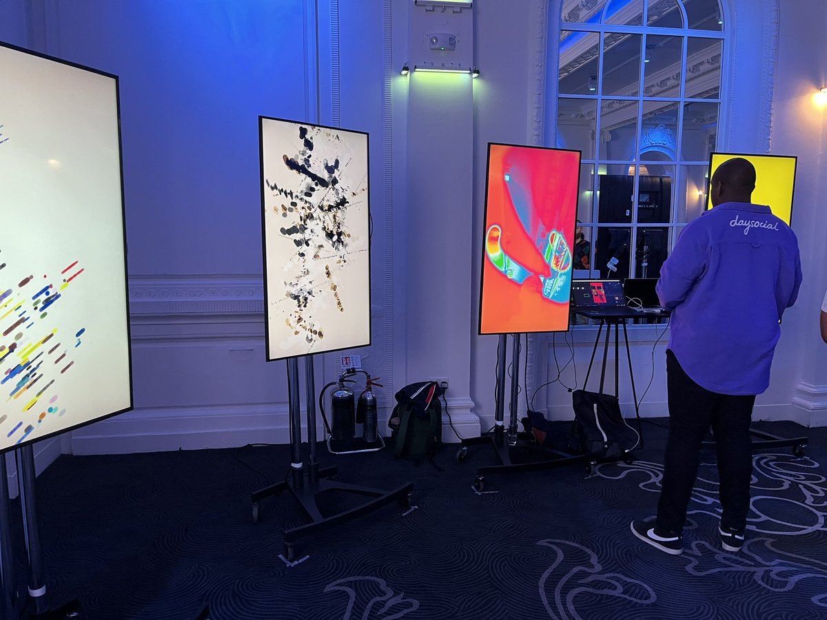 I don’t always have the chance to display my work in 55” screens but when I do I make sure to share with fantastic artists like <a href="/fingacode/">fingacode</a> to showcase their magic live