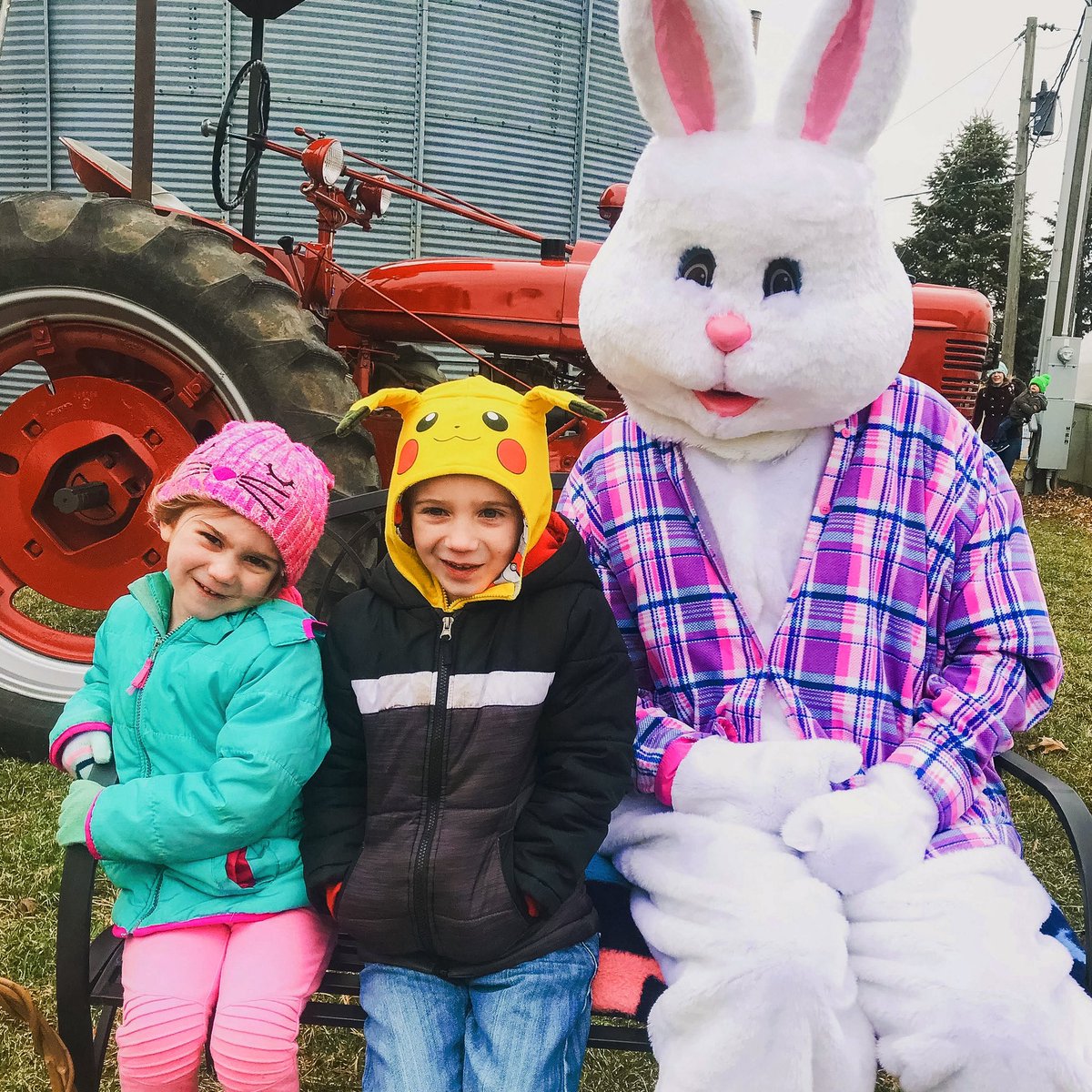 Easter 2022 is back in full swing in #dsmusa this year. There are tons of chances to visit the Easter Bunny, hunt for eggs, and more.⁣
⁣
We have gathered all the fun in one spot so you can begin planning your weekends of Easter fun 🐰

desmoinesparent.com/easter-des-moi…