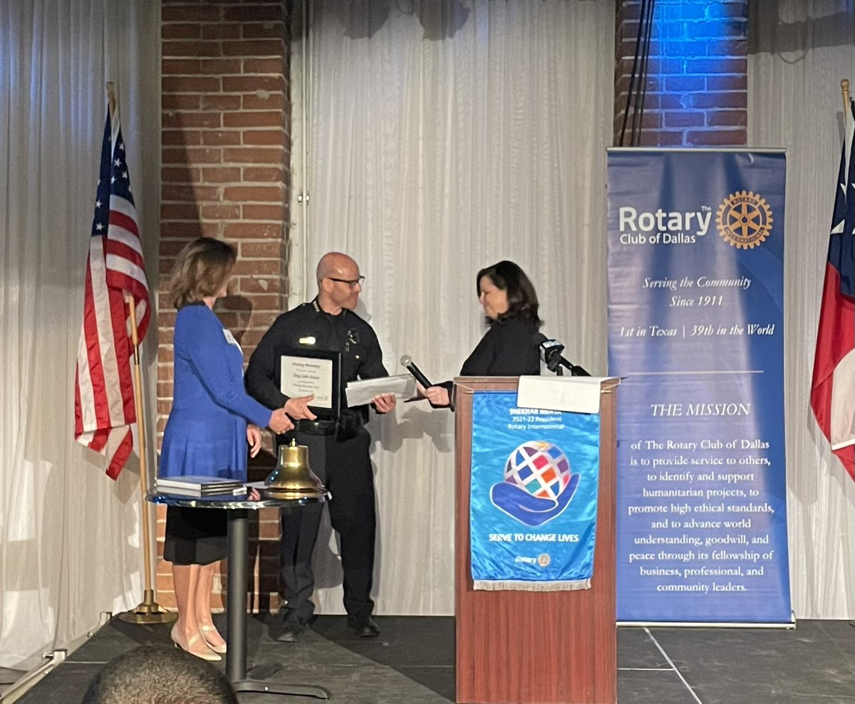 DallasPD's tweet photo. The Rotary Club of Dallas presents @DPDChiefGarcia with a honorary membership into the club and a history book for the organization. https://t.co/8hZKQCwgQQ