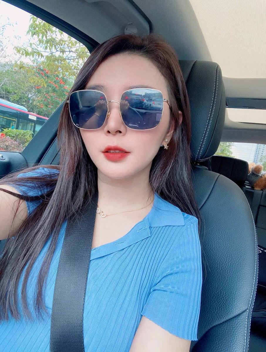 Aaaa52046916's tweet photo. I like beautiful things and sunny weather.😊 https://t.co/QQFWq9InJg