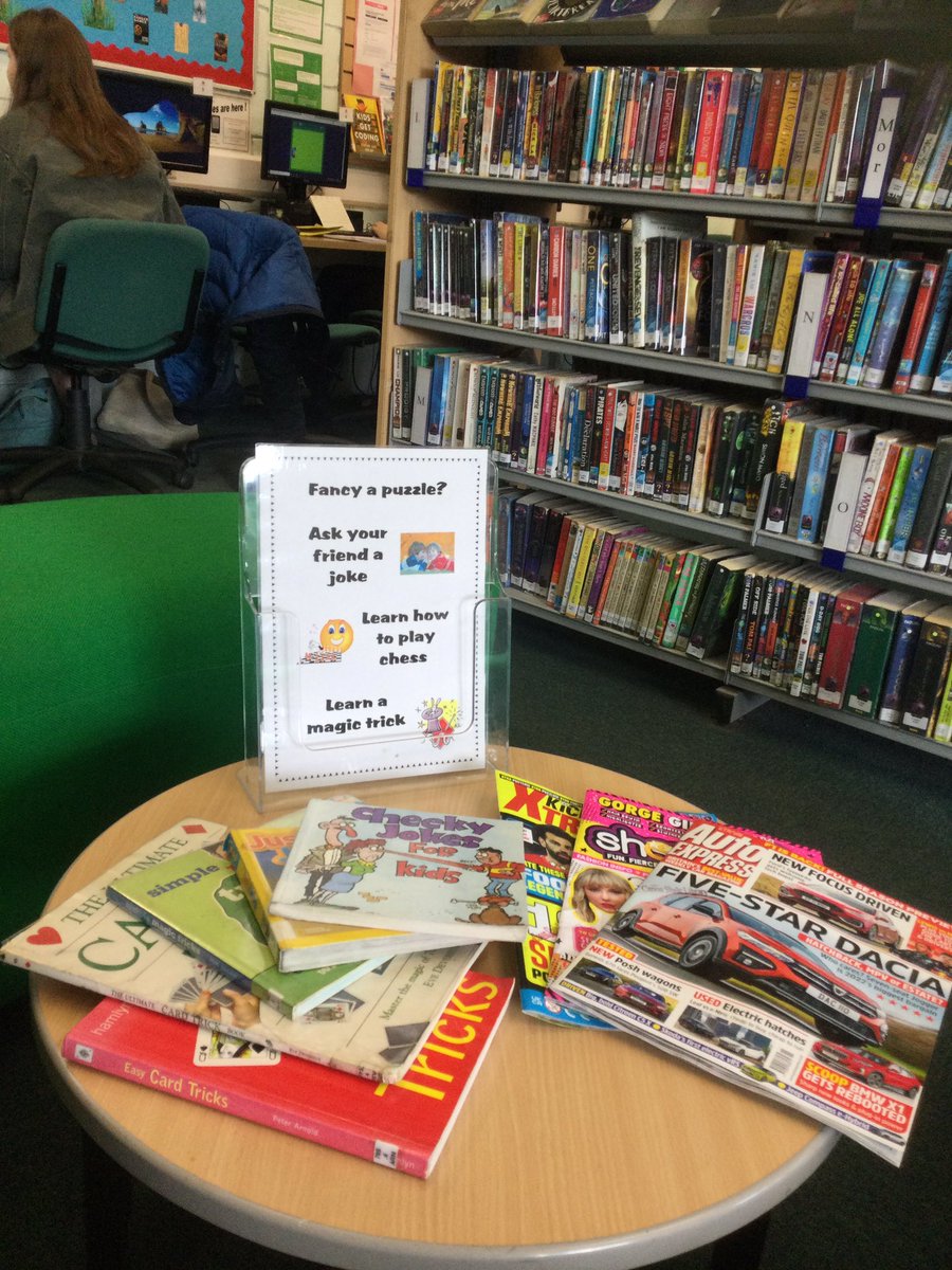 CanonSladeLib's tweet photo. All ready for break #readajoke #learnatrick @CanonSlade hope the students enjoy the new magazines #lovereading https://t.co/uygxyCcXZP