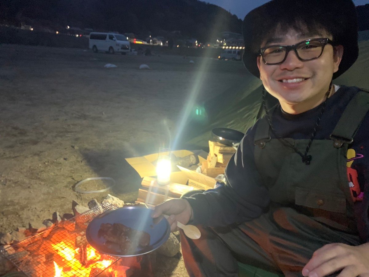 me7_3's tweet photo. お付き合いをして1年が経ちました🥰 https://t.co/vpyamuJW8z