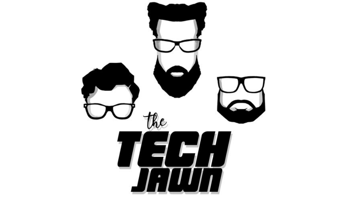 TheTechJawn's tweet photo. Check out episode #27 of @TheTechJawn where we discuss Facebook emails that look like phishing scams, real transforming moon rovers, and if the #DigitalDivde is actually causing increased Covid related deaths.
#blacktechtwitter #BlackTech #Techpodcasts
https://t.co/XelYzbfXnN https://t.co/IGzwqXeQTM