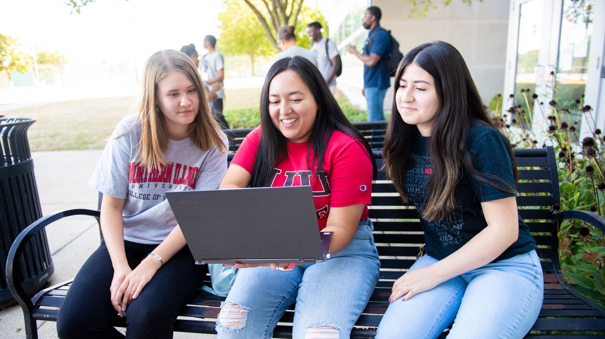 NIUCEET's tweet photo. It's Women's History Month and the women engineers of CEET are making history by encouraging each other and in their spare time, middle school girls interested in STEM. Read more about how their determination. https://t.co/X4PMM3KpFc  @NIU_SWE https://t.co/kKRRZ02bS1