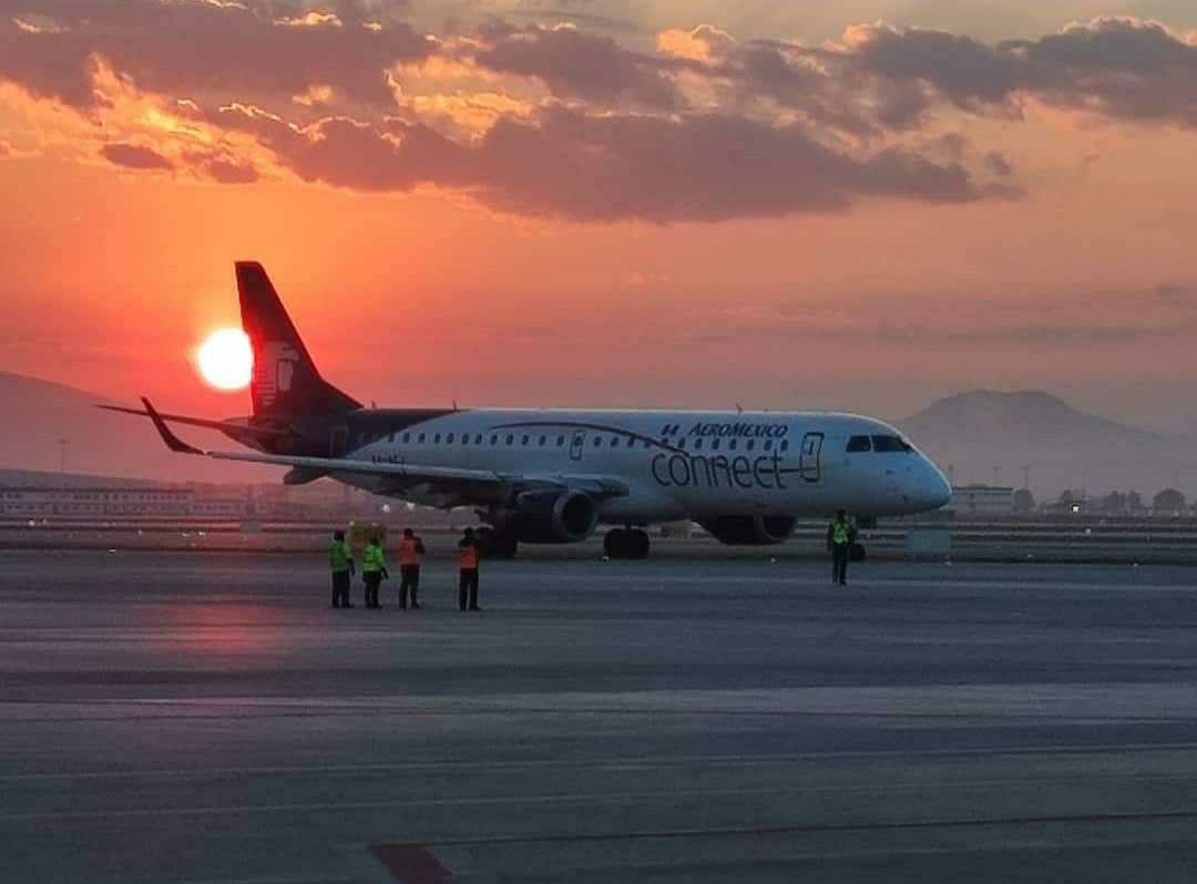 aifaaero's tweet image. Gracias por la confianza @Aeromexico 
#amanacersAIFA #primervuelo #AIFA