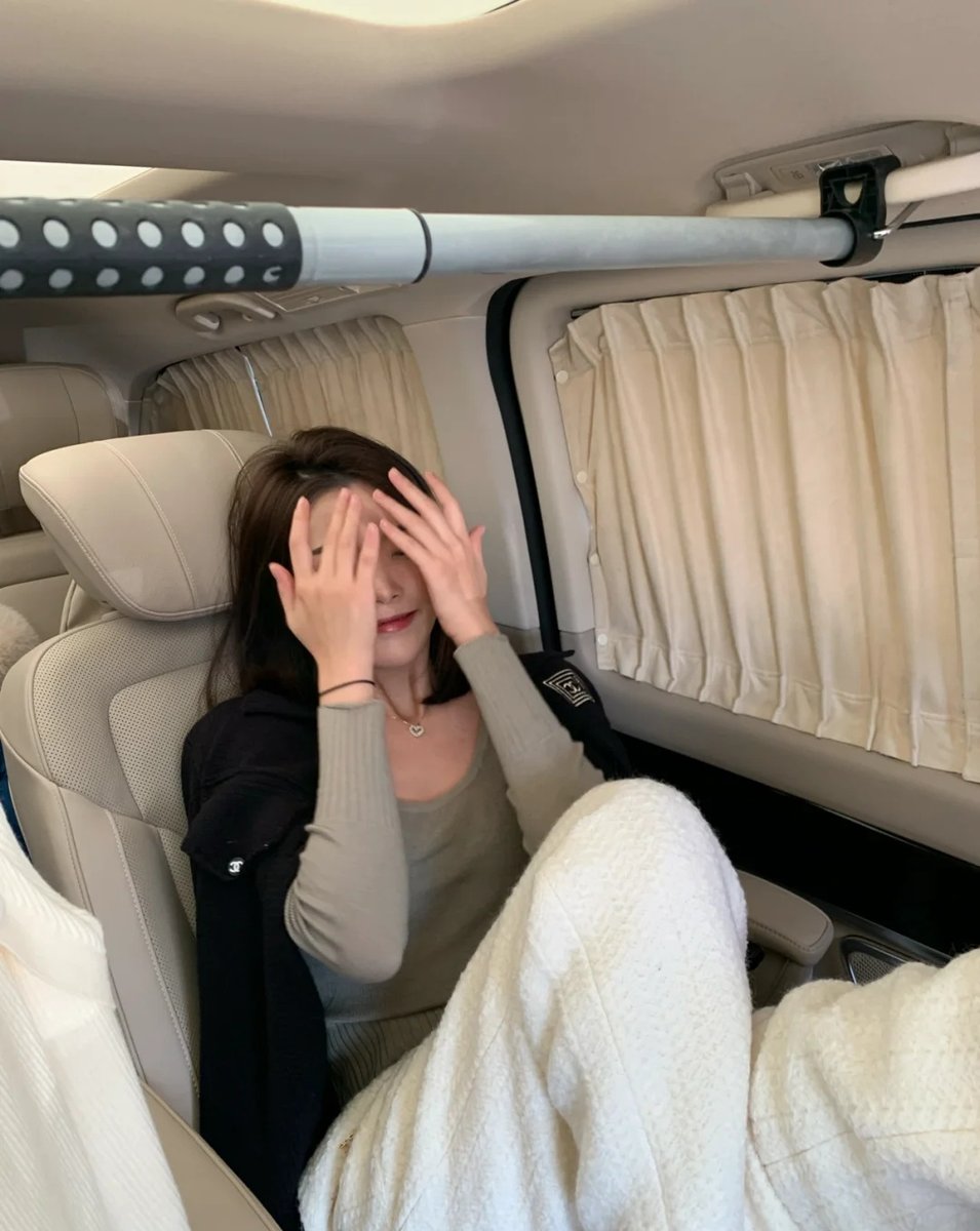 ipanchos's tweet image. No matter what, may we all shine #ShineALight #love #girls