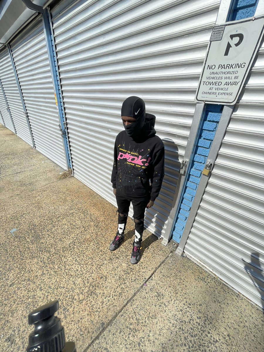 Freshmoney150's tweet photo. I was tryna tell you I’m improving 🖤 #KillHate📸 https://t.co/hXNq10VzX7