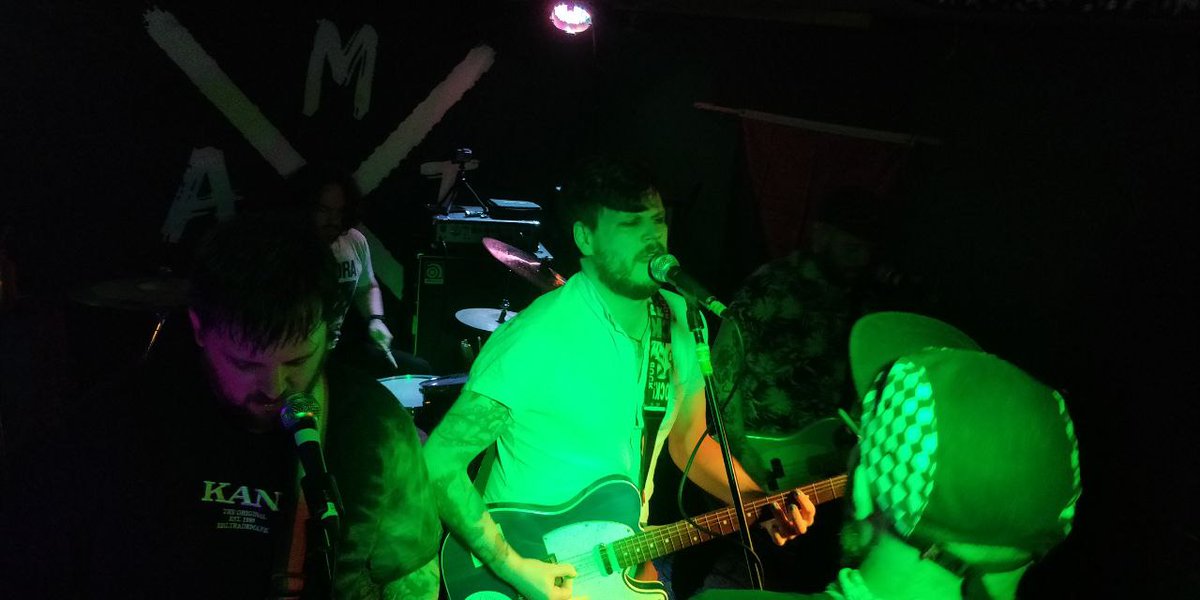 entropiarecords's tweet photo. Goodbye Blue Monday (@goodbye_blue) @ Conroy's Basement for the celebration of five years of their EP “The Sickness, The Shame”
Friday, March 11th, 2022
#dundee #fundee #punk #punkrock #GoodbyeBlueMonday https://t.co/FB6r2ylLss