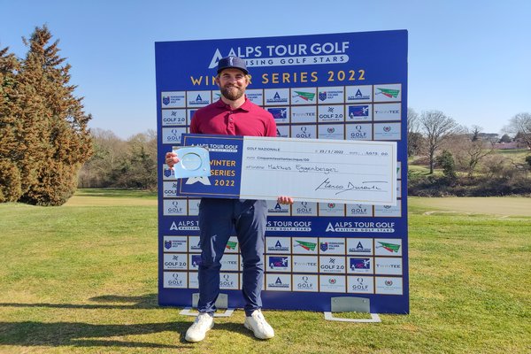 @StirUniGolf graduate Mathias Eggenberger wins second leg of @alpstourgolf's Italian Winter Series at Golf Nazionale in Rome by five strokes. The 30-year-old Swiss player closed with a 68 for a -10 total @ScotsmanSport @DeanoGolf99 @GolfingEggi