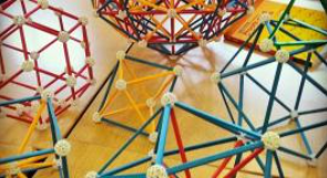 EdinUniMaths's tweet photo. Our next online Maths Circle will be this Saturday, 26th March. Join us for an hour of fun and interactive mathematical activities. (@Mathsweekscot, @ScienceUoE) Further information at: https://t.co/N9VVSDQXaL https://t.co/uhYY5qP8eA