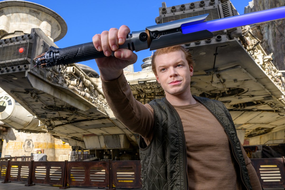 EAStarWars's tweet image. Become a Jedi. Thanks to your votes, the Cal Kestis legacy lightsaber hilt will be available at STAR WARS: Galaxy's Edge starting March 25th! #StarWarsJediFallenOrder

Learn more: disneyparks.disney.go.com/blog/2022/03/n…