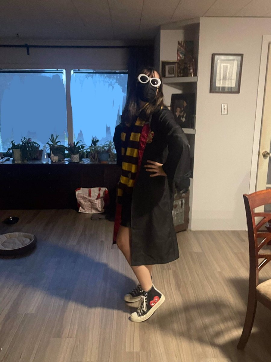 j43ded's tweet image. Throw back to my awesome Harry Potter themed Halloween costume!! It was very much fun and great and fun and great 👍 
#harrypotter #twitch #smallcc