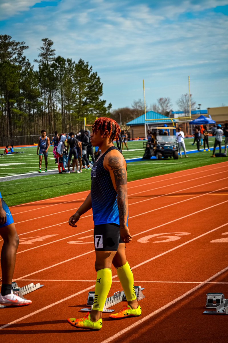 Chaseo2k's tweet image. Thank god for all my accomplishments and keeping me humble #StatemenYear 💥 @RicoZackery @WestlakeTFXC @WestlakeFB1 @CoachBatichon