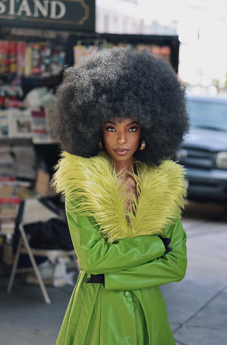 megan_aesthetic's tweet photo. No, you can’t touch it. https://t.co/xt12YhudA6