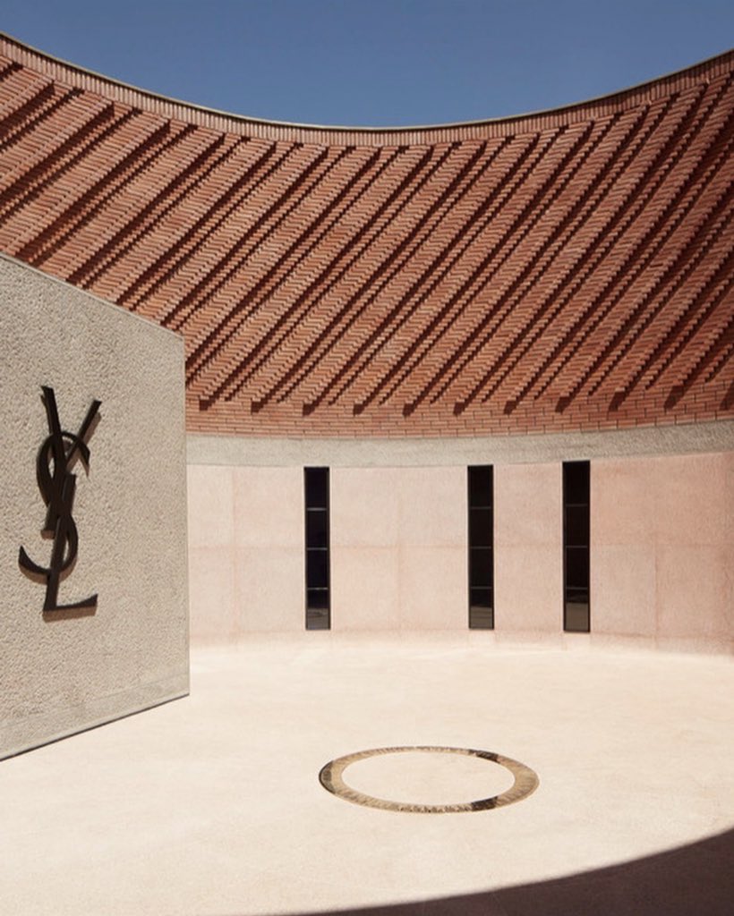 StreetFashion01's tweet photo. The Yves Saint Laurent Museum in Morocco! https://t.co/YfKxgVA5qK