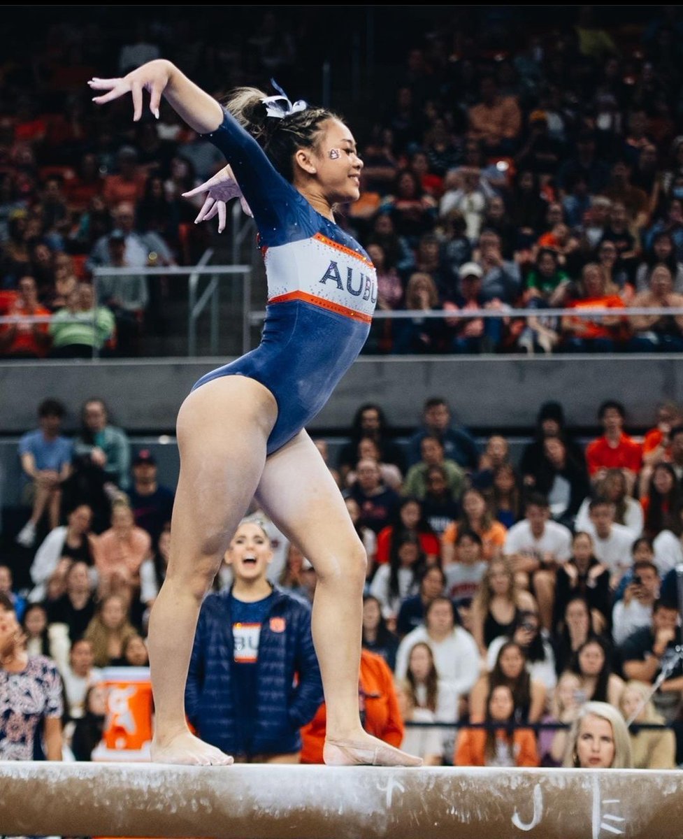 gvldenolympian's tweet photo. ᅟ
⠀⠀⠀                              
⠀        𝐟𝐫𝐞𝐬𝐡𝐦𝐚𝐧 𝐨𝐟 𝐭𝐡𝐞 𝐲𝐞𝐚𝐫.
           𝐚𝐥𝐥 𝐟𝐫𝐞𝐬𝐡𝐦𝐚𝐧 𝐭𝐞𝐚𝐦.
                𝐚𝐥𝐥-𝐬𝐞𝐜 𝐭𝐞𝐚𝐦. 

ᅟ

⠀  ⠀    ⠀      ⠀ https://t.co/rxCgtcw3gA