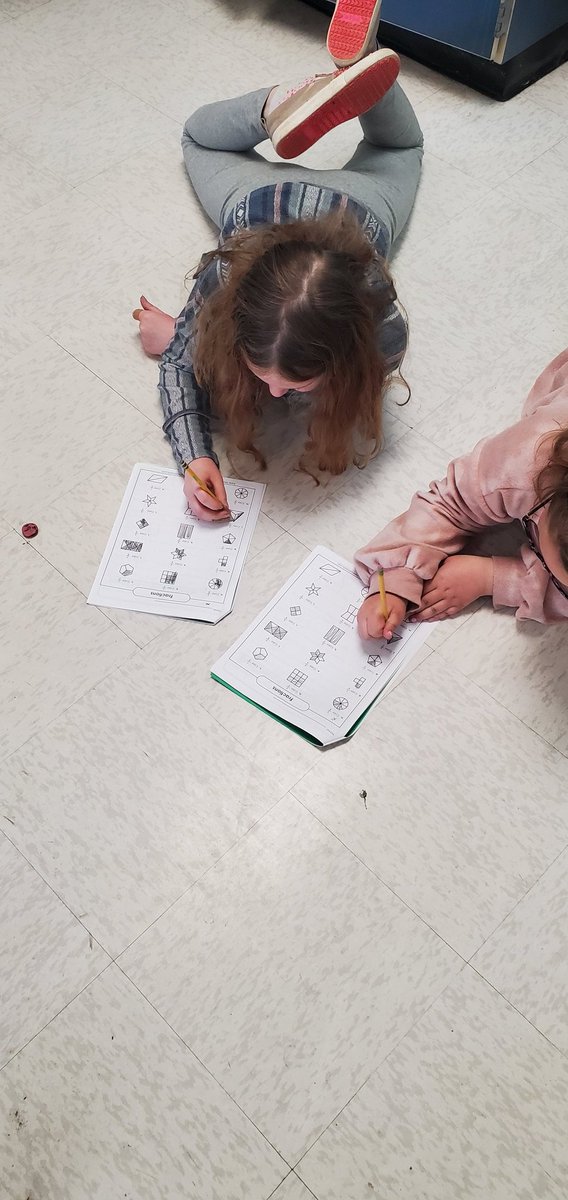 #grogu and the rest of 4th grade previewing fractions. Overheard one student say "fractions are fun"! Ask us so we can share our knowledge about EQUAL parts of wholes. <a href="/MiltonTerrace/">Milton Terrace Elem</a> #4thgraderocks #math #bscsd