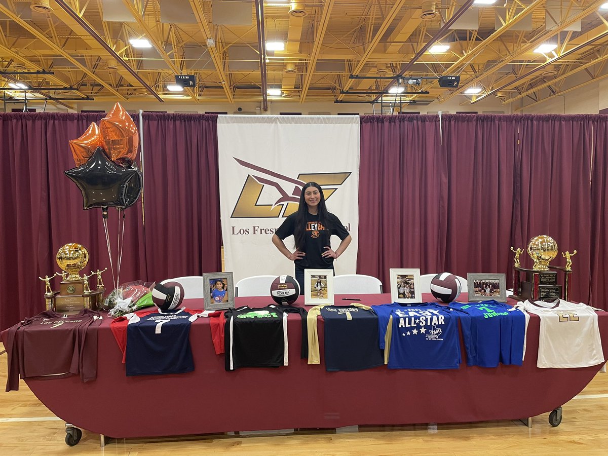 LFHS Girls’ Volleyball tweet media