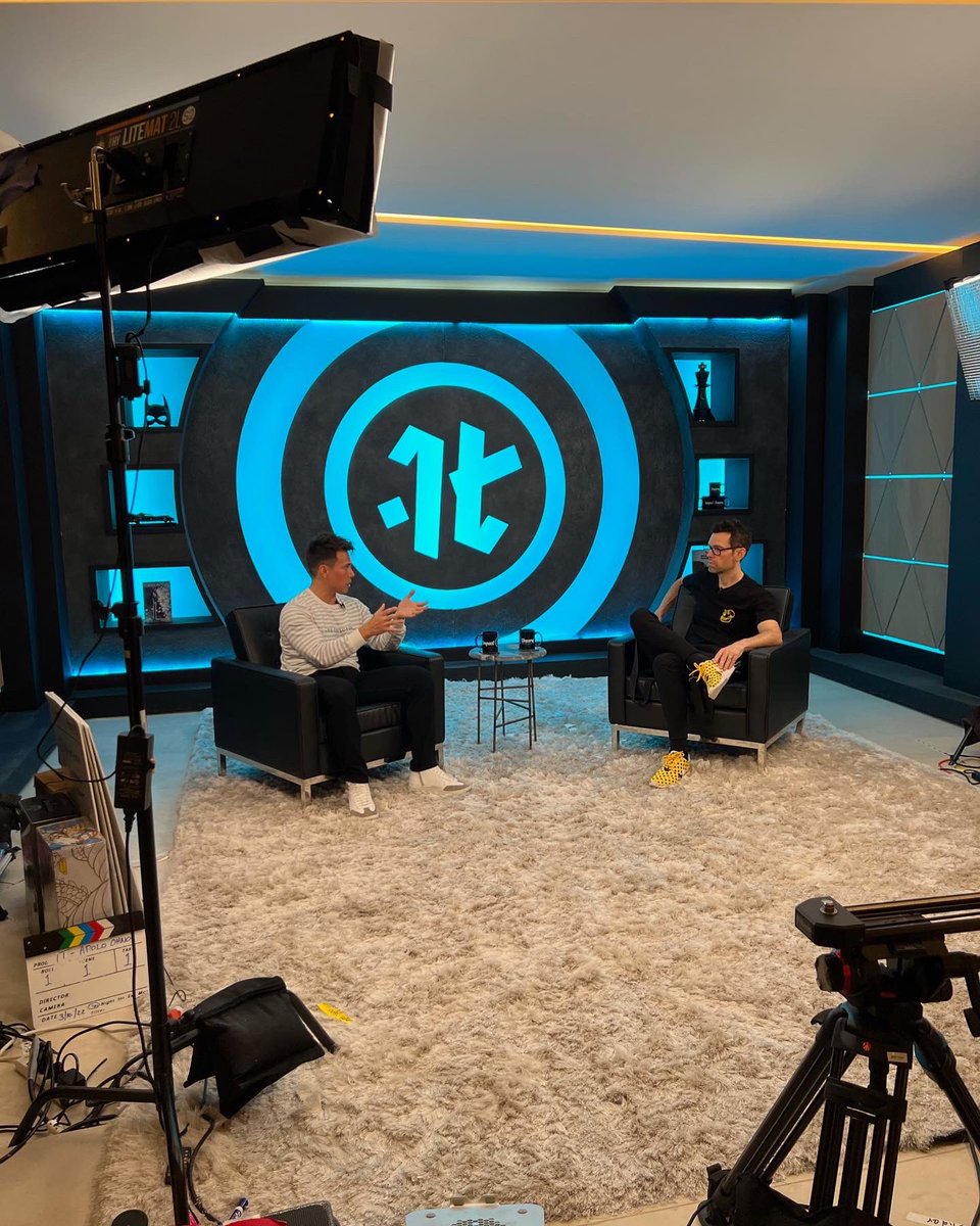 ApoloOhno's tweet photo. Thank you @TomBilyeu for having me on the pod!
🚨Check out the new episode: https://t.co/6SUQO9sgoh
#hardpivot https://t.co/XaSWPiMwuW