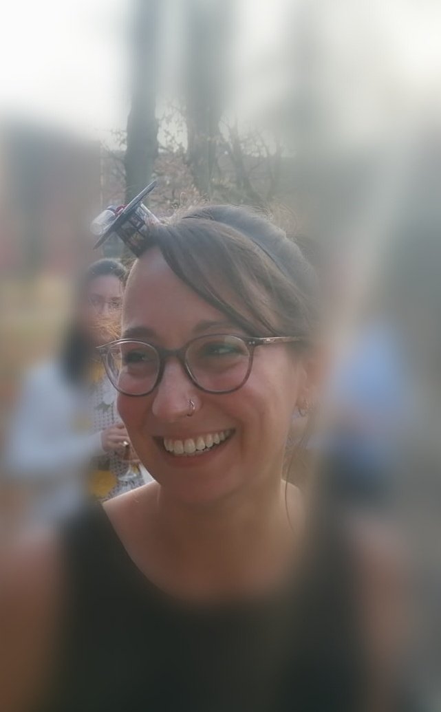 JaninaLeix's tweet photo. After 3.5 years I've finally presented my thesis!👩🏽‍🎓Thanks to the audience for the great discussion and to all colleagues, family and friends for the support along the way! Best doctoral hat ever! 😍🎩 https://t.co/bcMDBz5tCC