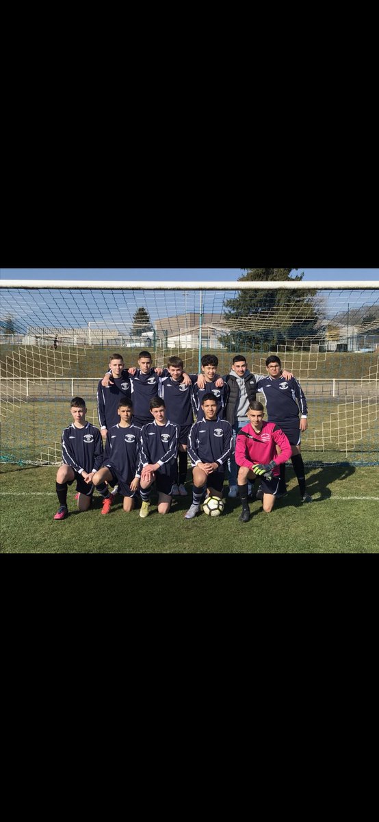 Belle performance de notre équipe de foot UNSS au championnat de Meuse excellence. Bravo à nos jeunes qui finissent vice champions!! 👍👍