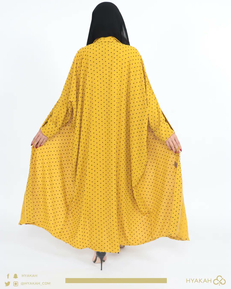 عباية عصرية بلون كركمي جريء .
كود العباية 7001

عباية ملونة لكل أمراة جريئة تتميز بأنوثتها،، هذه العباية من أحدث صيحات الموضة بلون كركمـي صارخ مُبهج وقماش كريب سعودي منقط على كامل العباية بشكل بارز ترافق هذا العباية طرحة بلون أسود
سعر العباية:249 ريال
#عبايات_حياكه #يحدث_الآن