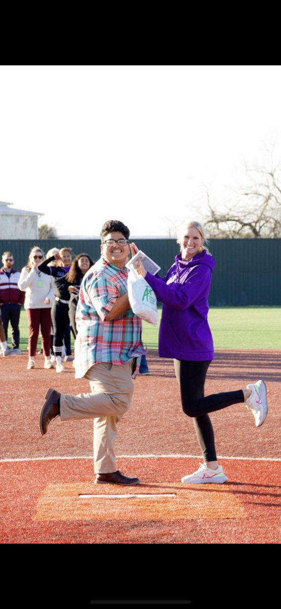 San Marcos Softball Teacher Appreciation Night!!! Thank you Jayden Palacios (Owner of “The Chair” chant!!)💜💜 And with the RUN RULE!! Great night! Thank you!!
