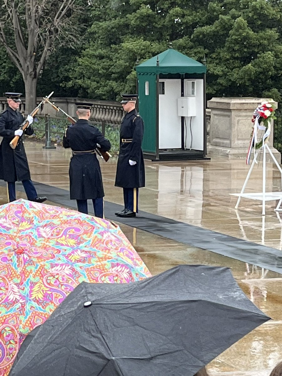 MrTscienceguy's tweet photo. PentGon from the Arlington house #Bus3Rocks #HyattsDC2022 #Iamallwet https://t.co/6Xie6ZyP2g