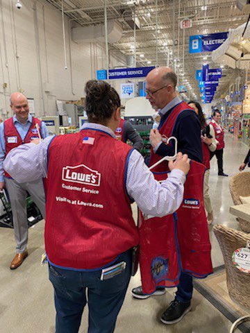 Lowes542 tweet media