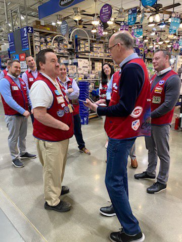 Lowes542 tweet media