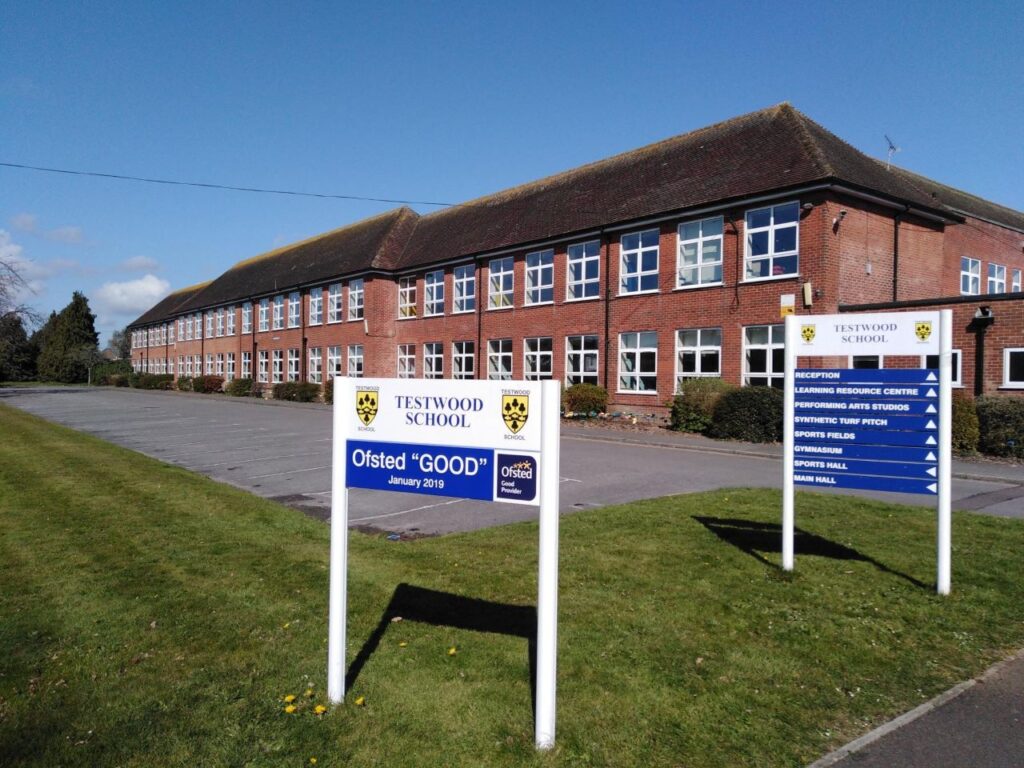 Busy day at the lovely Testwood School in Totton today - speaking to Year 8 students about Careers, options and future pathways. Great to see so many businesses supporting the event.
<a href="/TestwoodSchool/">Testwood School</a> @solentlep 
#Careers #Skills #InspireTheFuture