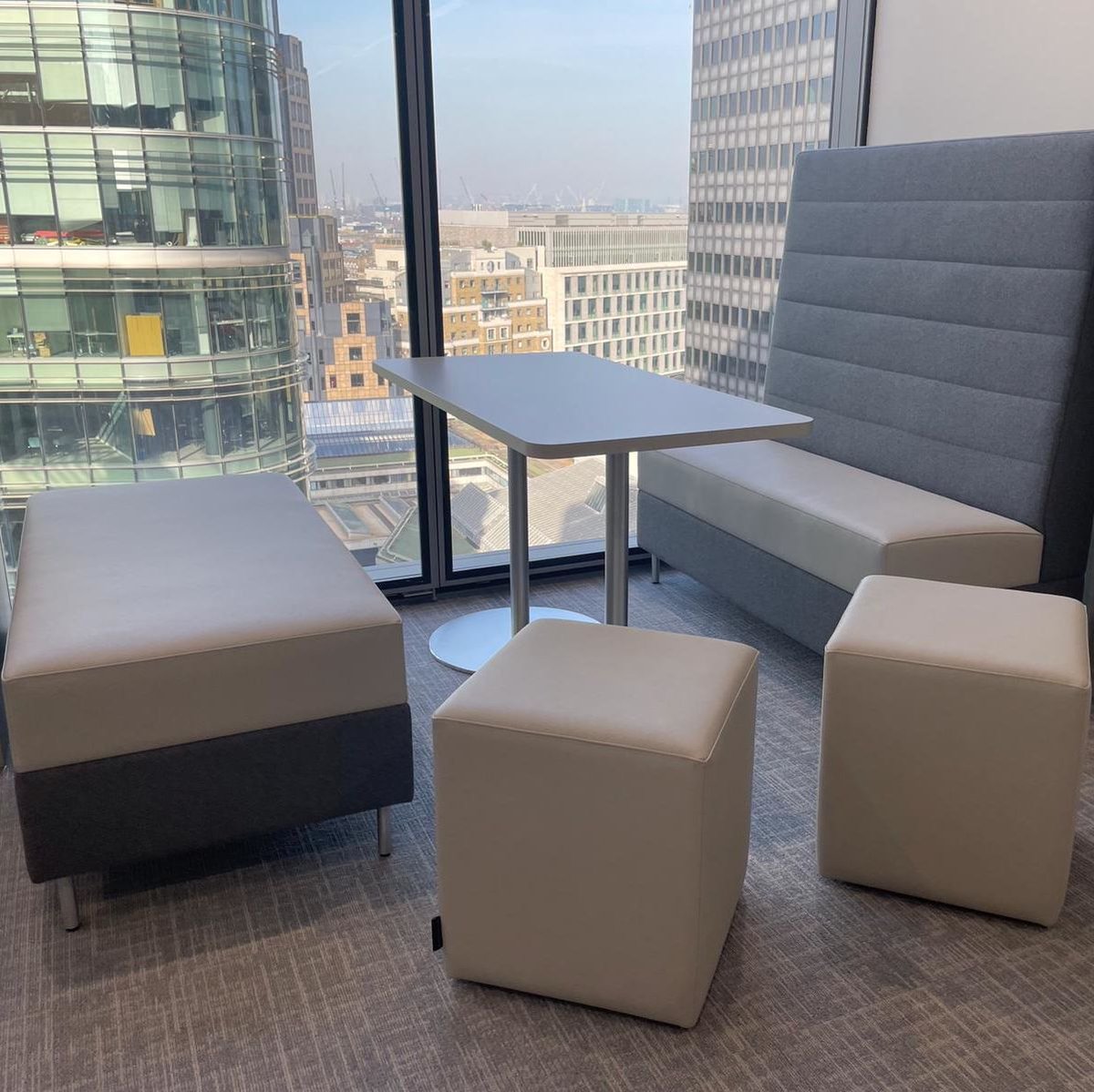 Stunning day in the city today!
With a broad range of banquette, stools and tables you can easily combine to make space for a view.
#commercialinteriors #workplace #workplaceinteriors #workplacedesign #london