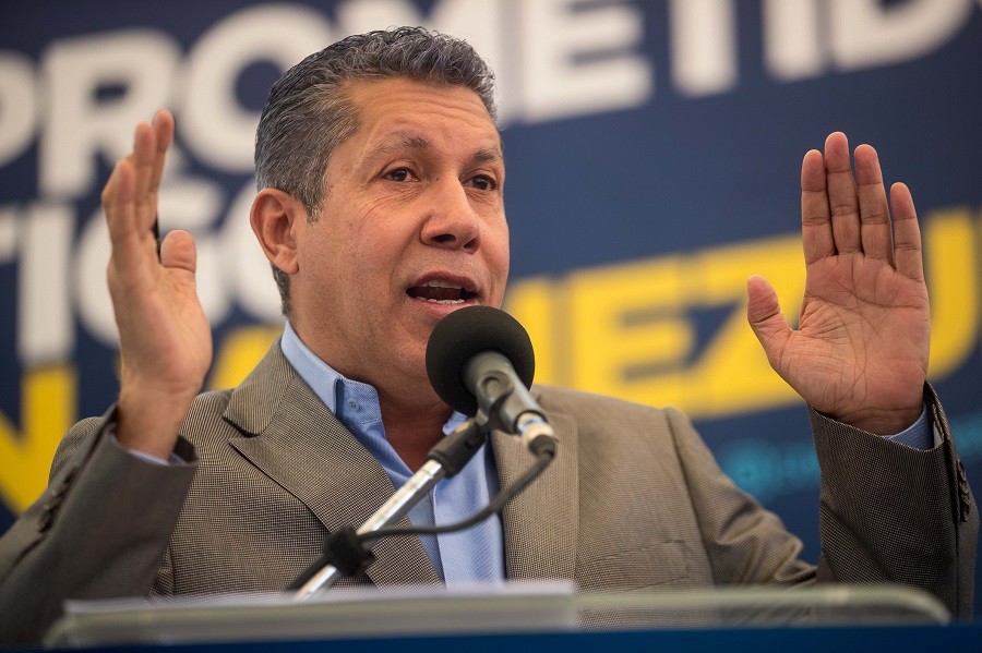 ElPitazoTV's tweet photo. #Política | #HenriFalcón abandona Avanzada Progresista y pronto presentará nueva ruta #23Mar https://t.co/yWlagw58Fi https://t.co/lc2zVrDmr9