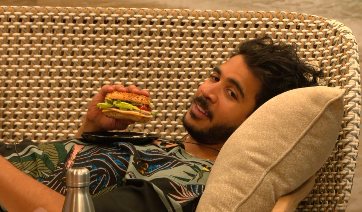 BBLiveUpdaters's tweet photo. #BBCAN10 Kev and Josh are chatting about the long days and the boredom. They start talking about info farming - that BB is more than just a game, it's a scientific experiment/tv capitalism - a world wide conspiracy to test humans.
J: yep that's my stance and I'm sticking to it. https://t.co/gTvQKO1QUS