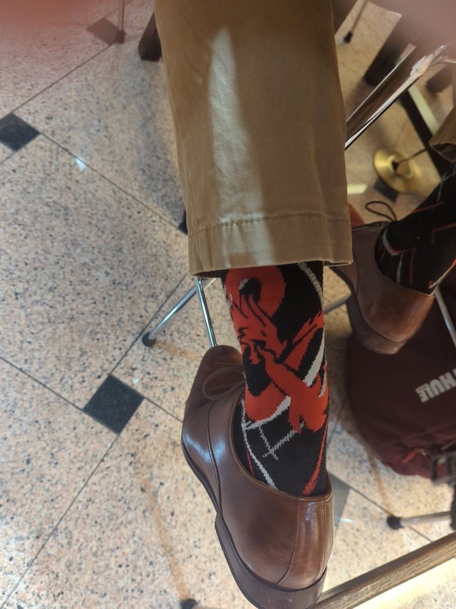 BCrossen's tweet photo. It has been so long that I've forgotten to do #conferencesocks at my recent travel events. Today I'm rocking some @Wizards_DnD socks I got for my birthday at WaterCon in Springfield, Illinois. 

What do you think @TheHoboBoss?

#ilawwa @awwa https://t.co/6rXCWTDAtH