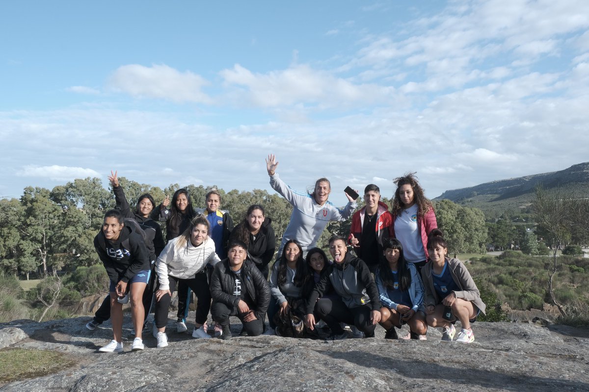 Este viaje a Balcarce fue, para nuestro plantel de Primera de Fútbol Femenino, una gran experiencia, no solo deportiva, sino también turística. Trajimos en nuestros corazones la calidez de quienes nos recibieron, y vivencias que nos indican que estamos en el camino correcto.