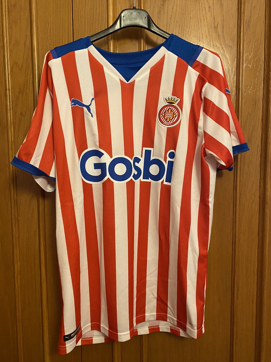 🚨 SORTEIG 5K 🚨

💣 Toca complir amb el promès i per celebrar els 5.000 seguidors sortejaré aquesta camiseta d’ARNAU MARTÍNEZ del <a href="/GironaFC/">Girona FC</a> 

📲 Requisits per participar:

1️⃣ RT a aquest tweet
2️⃣ Follow a <a href="/Nilsola10/">Nil Solà</a> 
3️⃣ Follow a <a href="/arnaueti_4/">Arnaueti4</a> 

El guanyador s’anunciarà DILLUNS 28.