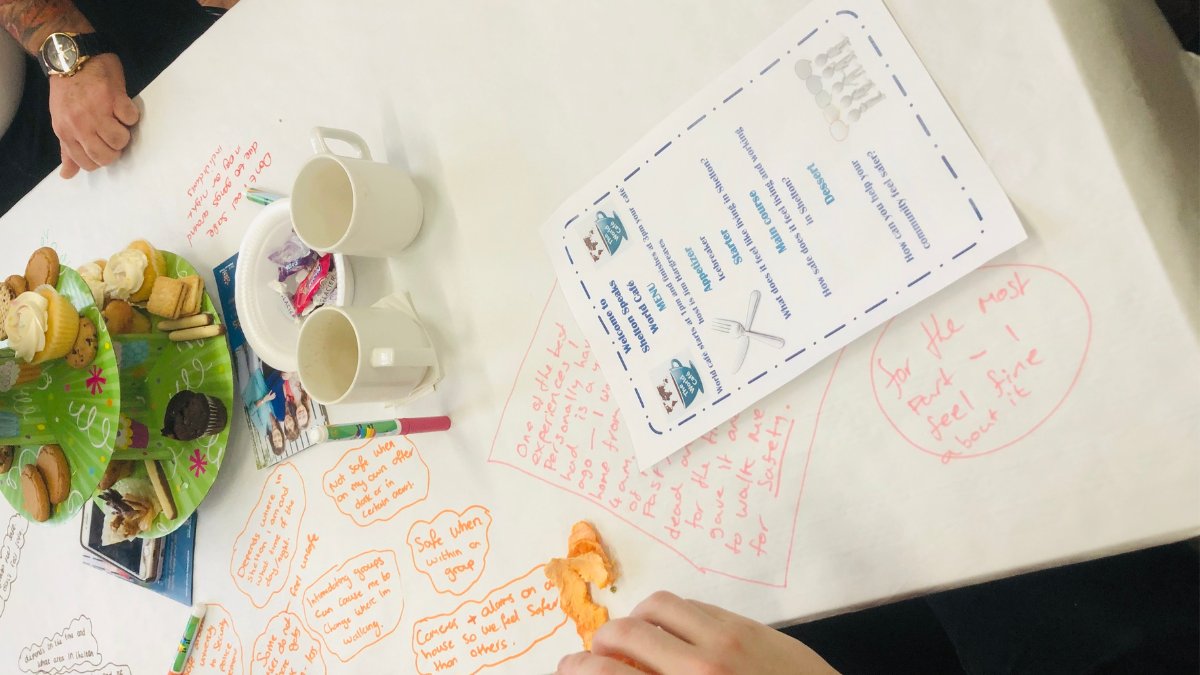 Mutual_Gain's tweet photo. Have you ever overheard a conversation and wanted to join in? When we share our views and experiences, we all benefit. World cafรฉs start conversations with the public. We offer a 1 day training course to support you in delivering them in your community.
#StartConversations https://t.co/N5QSeMB8wV