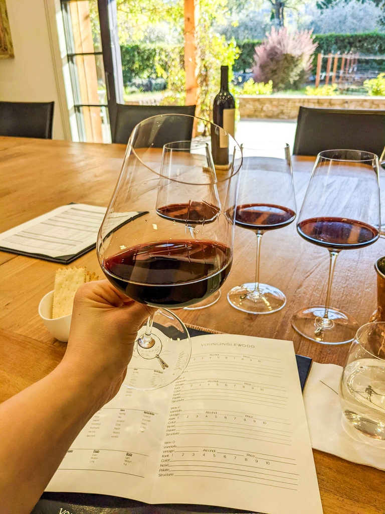 A new tasting experience has landed at Young Inglewood! Our Library Vertical Tasting offers a rare chance to go back in time with us. ⁠Enjoy a two-hour private Young Inglewood Cabernet Sauvignon experience. Use the link in our profile to book our Library Vertical Tasting.