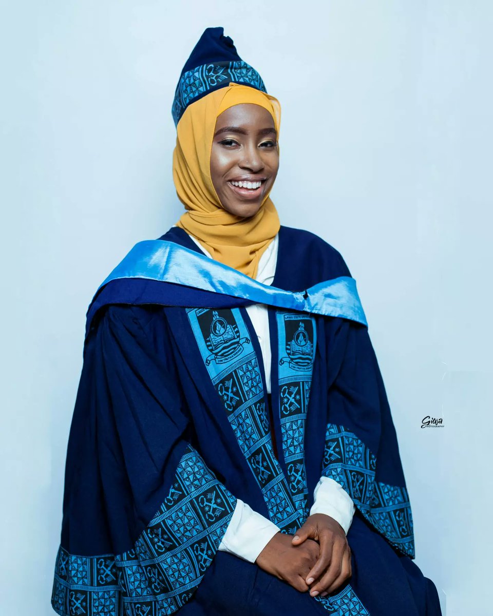GiwaOlusegun234's tweet photo. Warmest congratulations on your graduation. @IlesanmiRushdah

Let's congratulate the BGS in Public Relations and Advertising Department, School of Communication, LASU. @LASUOfficial @lasu_soc
@LasuFM 💯📌📸💃 https://t.co/6jAFsGHKNU