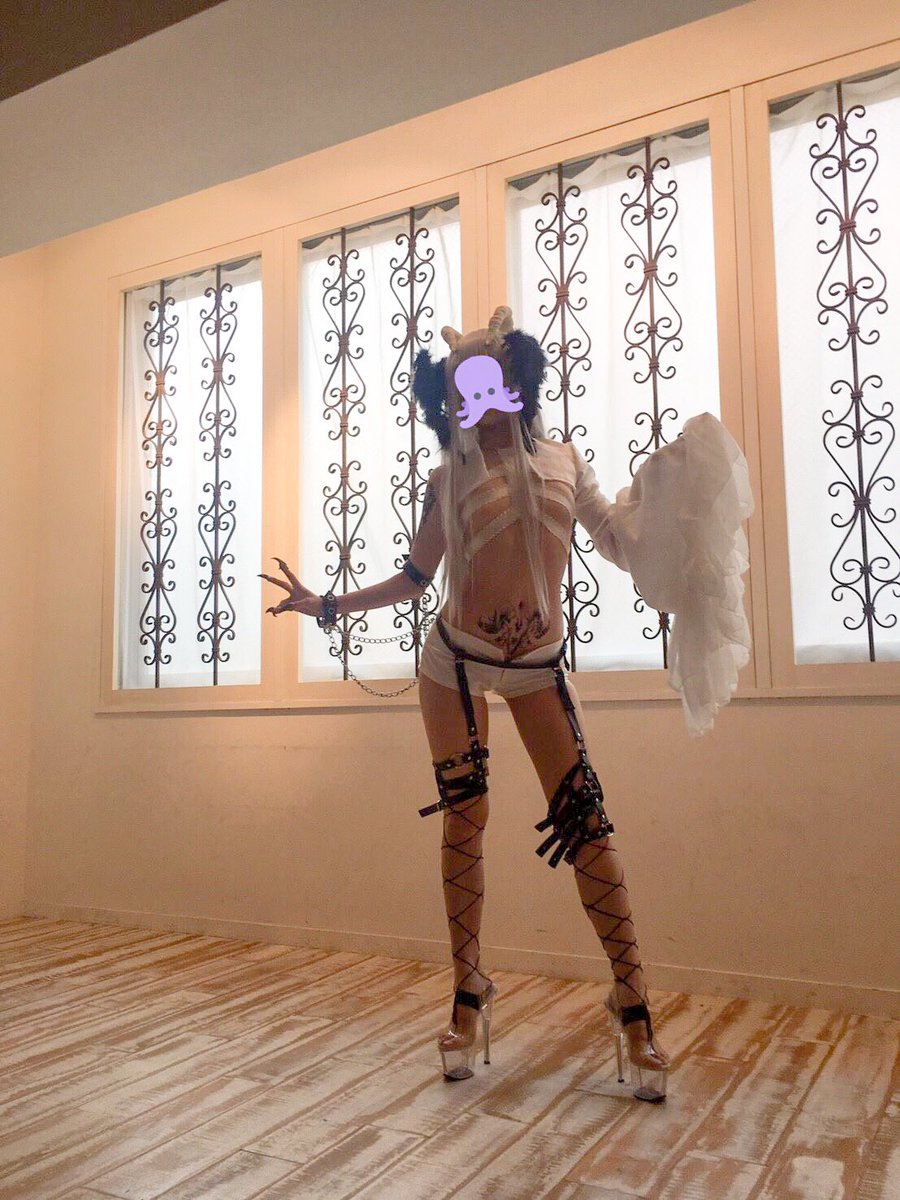 ch_aaar's tweet image. 創作のサーカスあわせ楽しかったなとふと思い出して🎪☺️2018年☺️