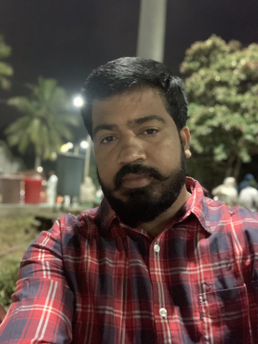 ElonXo9fj's tweet photo. #HairTwitter #BeardTwitter #MustacheTwitter https://t.co/ot1s4TBCcT