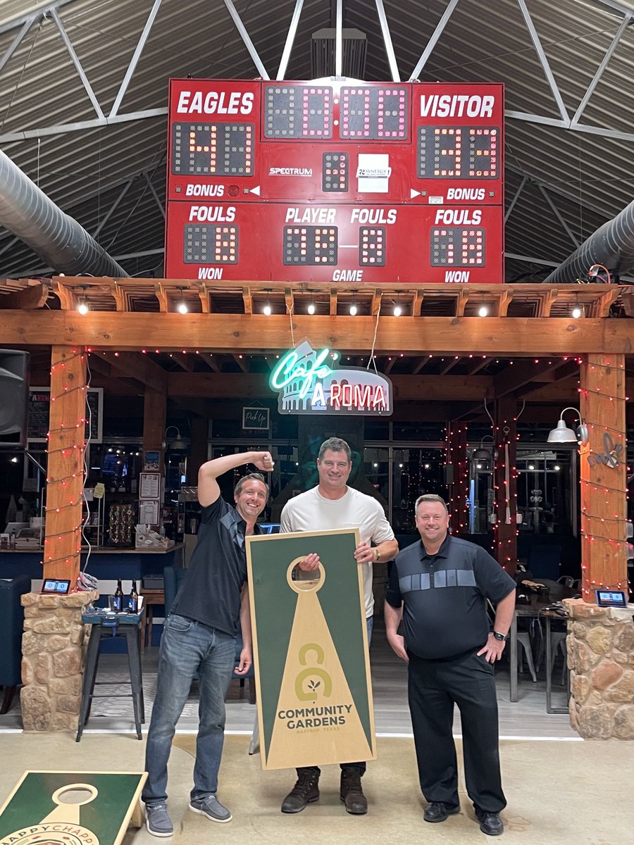 SynergyPro7's tweet photo. Thank you ⁦@bastropgarden⁩ for hosting ⁦@BrentCelek⁩ ⁦@SynergyPhD⁩ last night! Always benefiting community! #synergypro https://t.co/Qq75PHgb2o