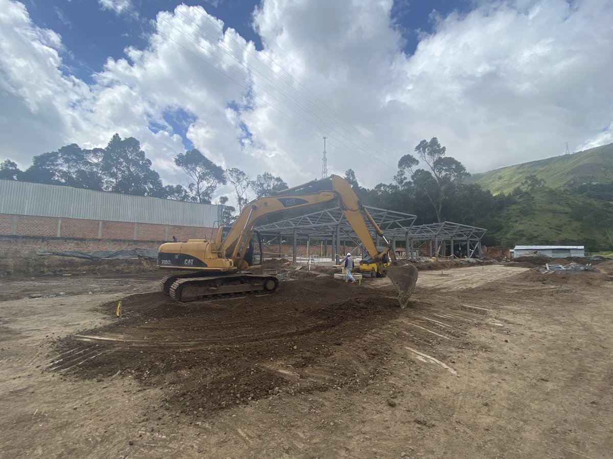 DGRDPasto's tweet photo. Avanza obra construcción #CEGIRDPasto @alcaldiapasto @GERMANCHAMORRO1 con apoyo recursos @UNGRD @infopresidencia @DNBomberosCol @USAID_Colombia @miyamotointl @CaracolRadio https://t.co/rAo0pR3Wtu