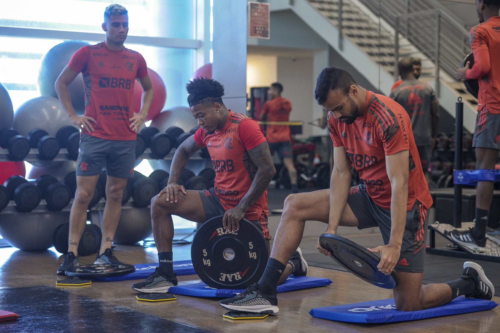 À espera do rival, Flamengo inicia preparação no Ninho para a final do Carioca