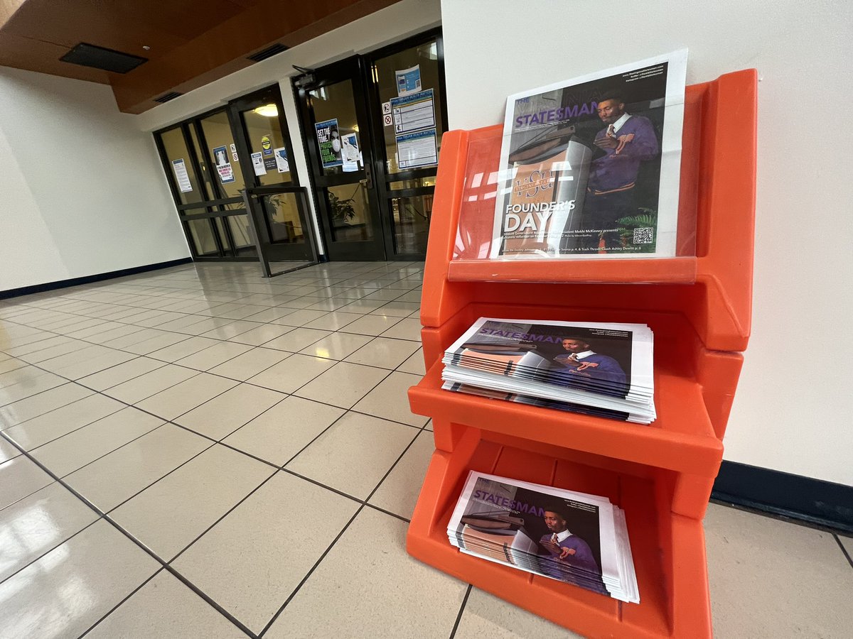 TheVAStatesman's tweet photo. The Virginia Statesman is on campus and waiting for you at Foster, the bookstore, the library, Jones and Virginia Hall. @VSU_1882 @VSU_MassComm https://t.co/tWghiYKXKm
