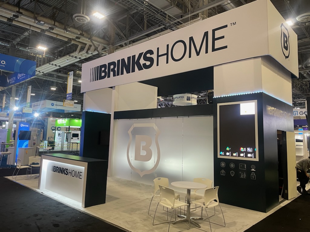 BlueSkyExhibit's tweet photo. Day one of @ISCEvents 2022 with our client, @brinks_home!🔐👏

#blueskyexp #bluesky #experienceexcellence #ISC #ISCwest2022 #brinkshome #brinkshomesecurity #homesecurity #ISCwest https://t.co/bCNBnOXXFM