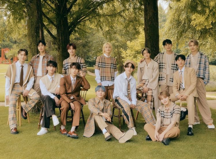 Pledis_th's tweet photo. SEVENTEEN เตรียมปล่อยซิงเกิ้ลภาษาอังกฤษในเดือนเมษายน ก่อนคัมแบคอัลบั้มเต็มชุดที่ 4 ในเดือนพฤษภาคม

#SEVENTEEN https://t.co/GIidlYthkb